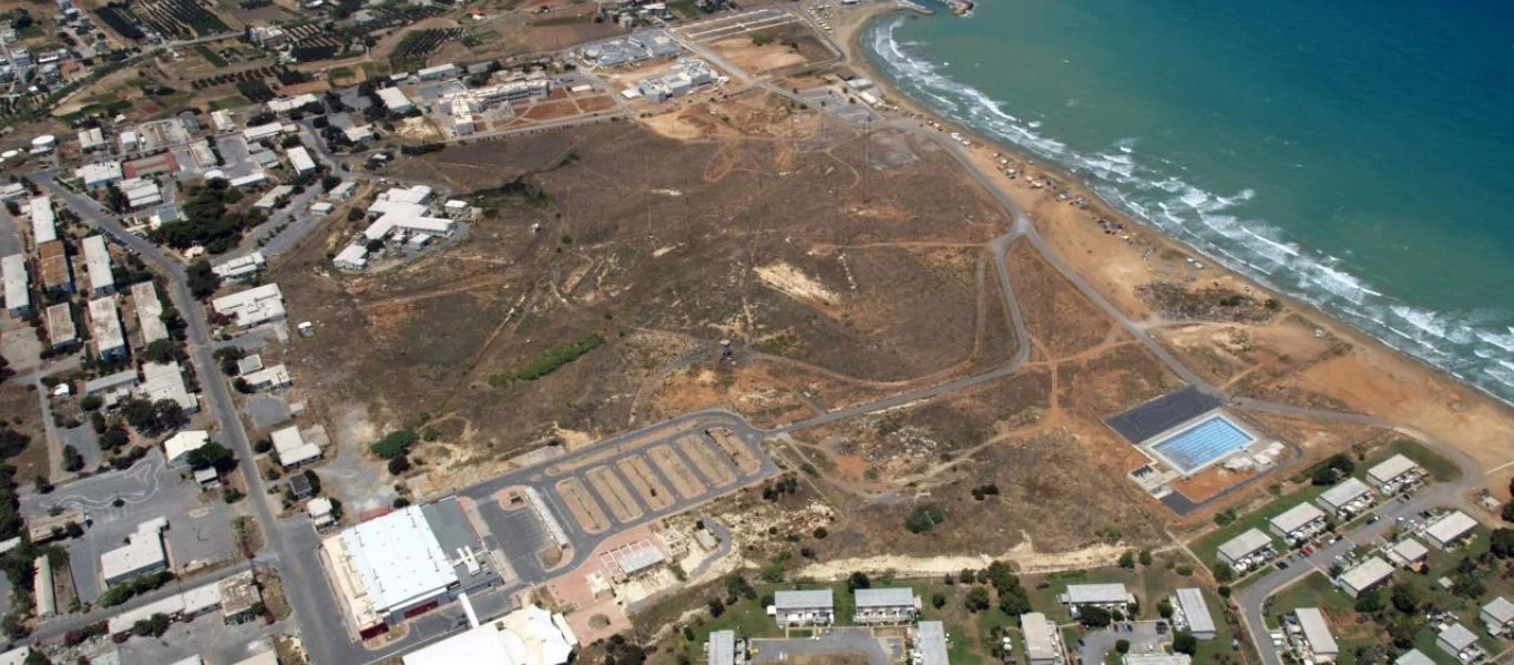 Την πρώην αμερικανική βάση στις Γούρνες πουλά το «Υεπρταμείο» για την εξυπηρέτηση του χρέους